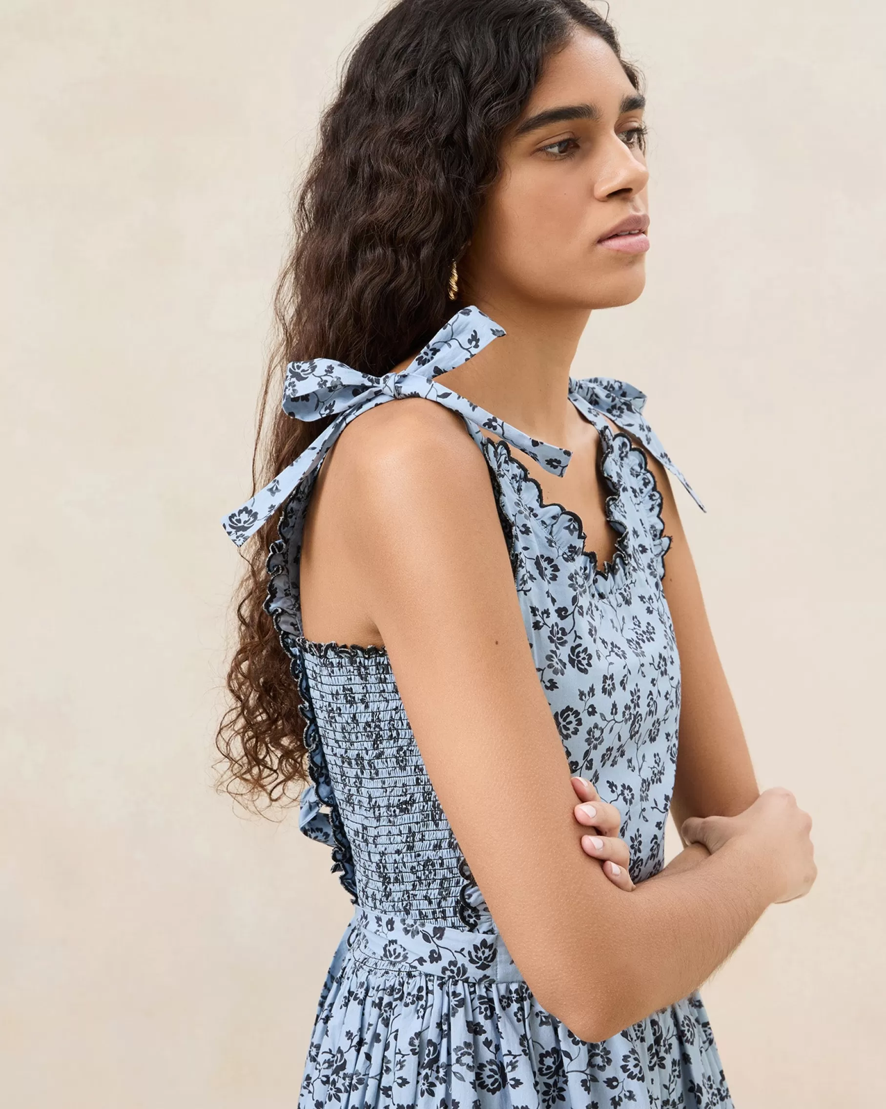 Store Bruna Blue/Black Floral Apron Dress Casual Staples | Event Essentials